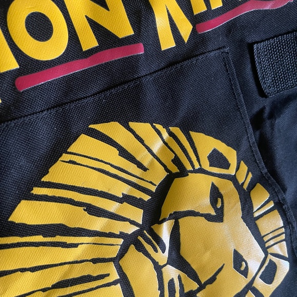 Disney The Lion King Broadway VIP Tote Bag | Black Nylon Zippered | 18x14 - Picture 5 of 5